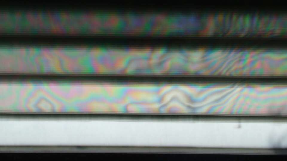 Interferenzmuster an Zweischeiben-Isolierglas